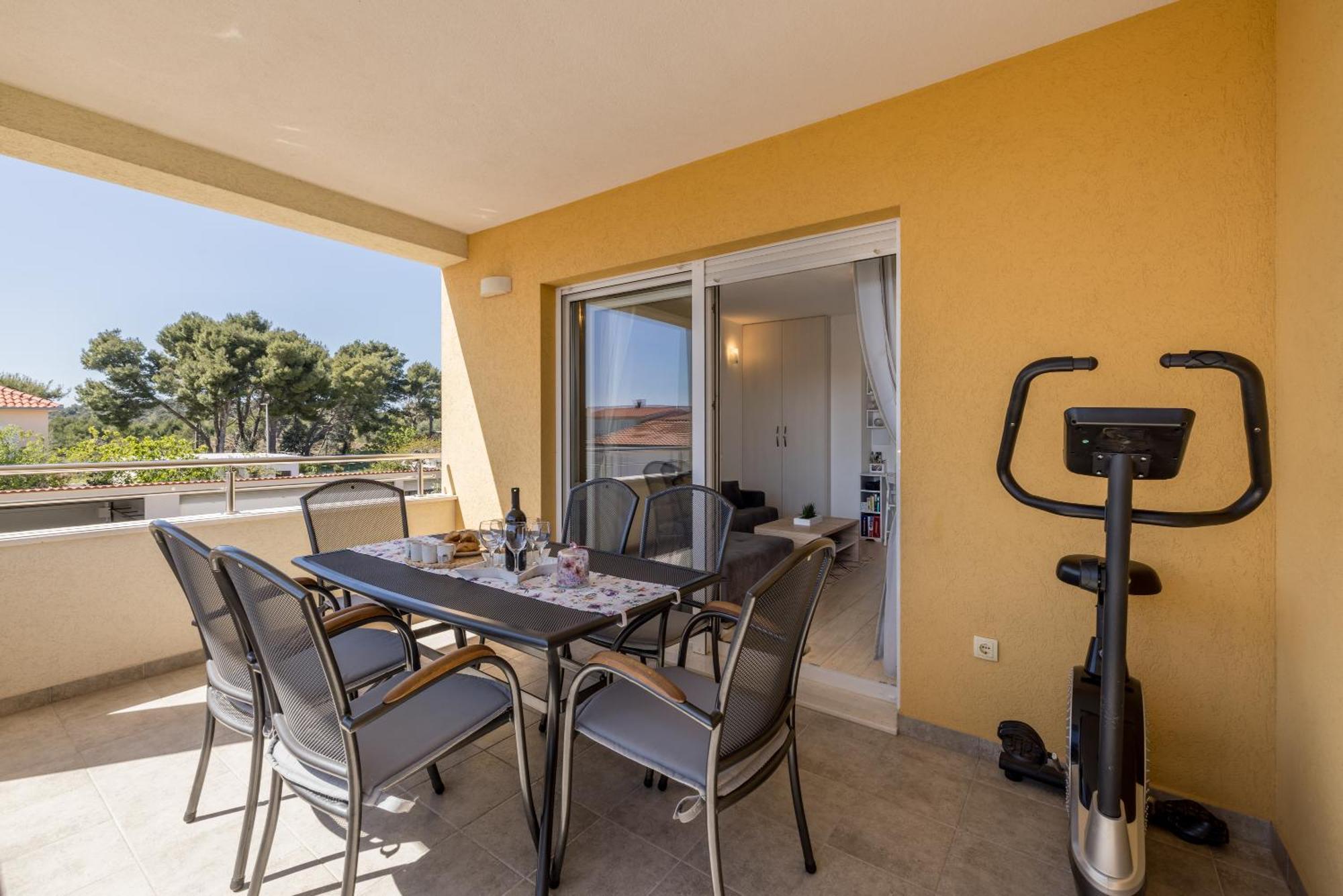 Apart Sa Terasom 250M Od Plaze,Parking,Wi Fi,Rostilj تروغير المظهر الخارجي الصورة